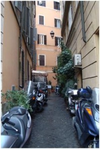 11 Lessons about Digital Communities from Rome – A Photo Essay