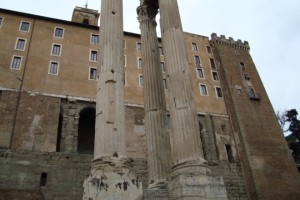 11 Lessons about Digital Communities from Rome – A Photo Essay